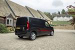 Fiat Doblo Cargo Maxi Sportivo 2018 года (UK)